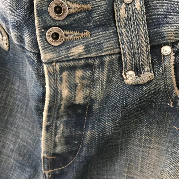 Diesel Denim Gallery Collectors Piece #043/308 - Picture 6 of 10